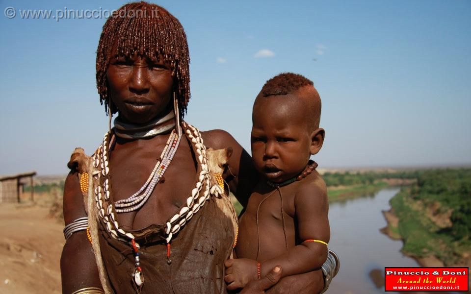 Ethiopia - Kortcho - Tribu etnia Karo - 06.jpg